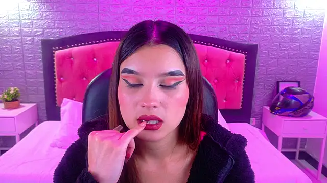 Natalie loffreda online show from January 2026 03:09:01 AM