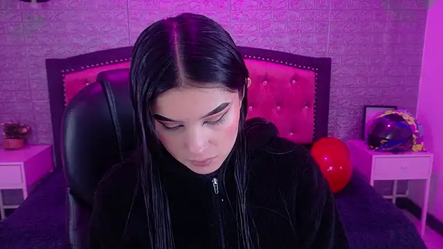 Natalie loffreda online show from February 2026 03:04:01 AM