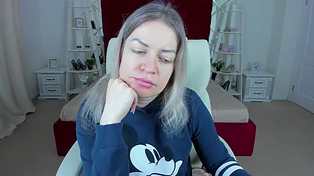 Anna Snows online show from March 2026 06:41:02 AM