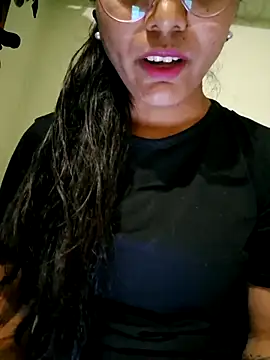 Snapshot of Telugu___Sexygirl___Naidu chatting on February 2026 04:51:02 AM Telugu Sexygirl Naidu online show from February 2026 04:51:02 AM