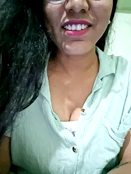 Snapshot of Telugu___Sexygirl___Naidu chatting on February 2026 05:01:02 AM Telugu Sexygirl Naidu online show from February 2026 05:01:02 AM