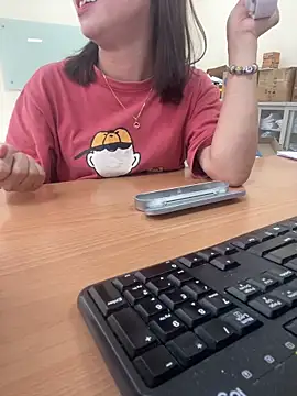 -NhaKy22 online show from April 2026 02:32:01 AM