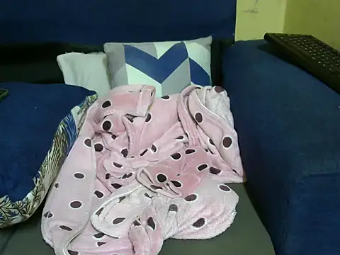 Moningexz123 online show from September 2025 05:56:01 AM