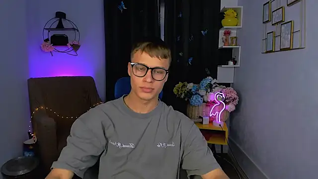 sam nexor online show from October 2025 07:11:01 PM