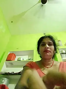 Snapshot of Hot-piuy chatting on September 2025 11:04:02 PM Hot-piuy online show from September 2025 11:04:02 PM