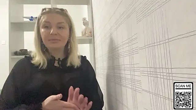 Blondie xoxoxo online show from November 2025 09:10:01 AM