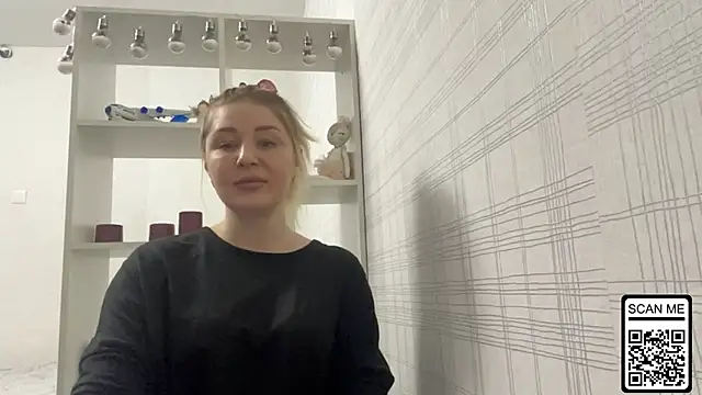 Blondie xoxoxo online show from January 2026 12:54:01 PM