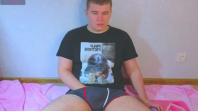 kittenmurr online show from March 2026 04:08:02 AM