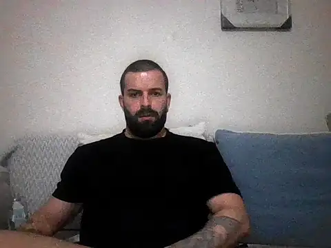 kean2365 online show from February 2026 11:32:02 PM