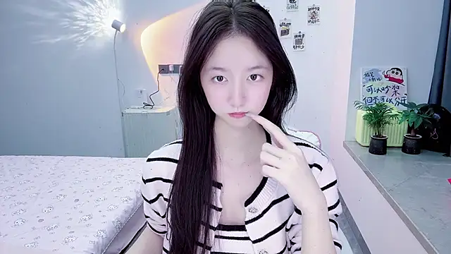 Snapshot of suger-TT chatting on October 2025 06:50:01 PM suger-TT online show from October 2025 06:50:01 PM