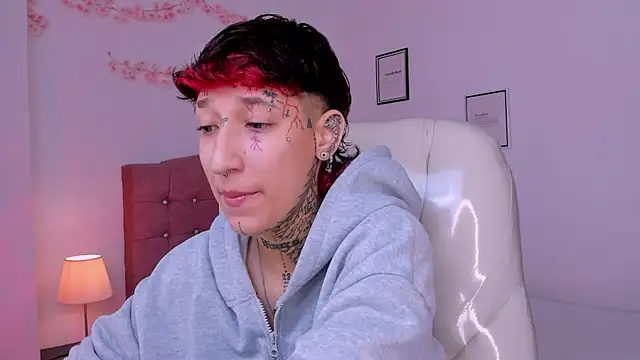 Luci Rose online show from March 2026 09:32:02 PM