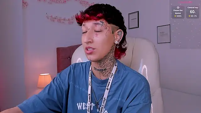 Luci Rose online show from April 2026 08:42:01 PM