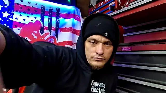 twistafatpipe online show from February 2026 02:06:02 AM