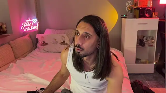 Snapshot of Secret_Lovers1 chatting on May 2026 08:49:02 PM Secret Lovers1 online show from May 2026 08:49:02 PM