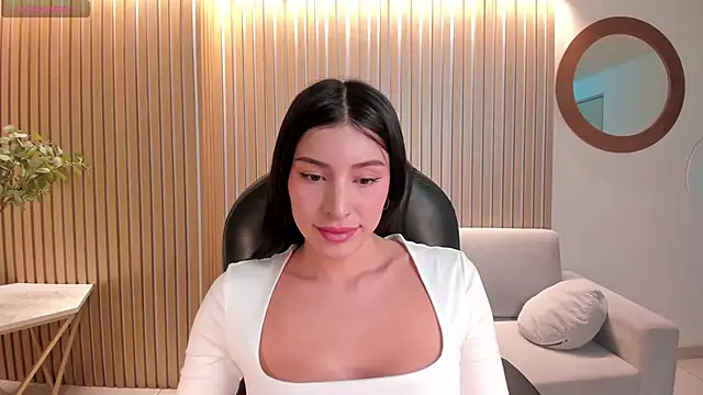 MaddisonTaylor1 online show from April 2026 05:21:01 PM