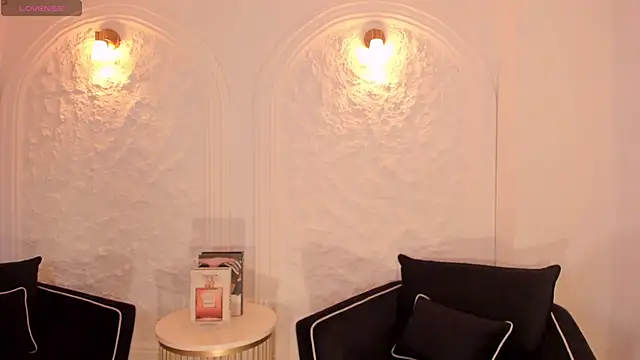 MilaColeman online show from November 2025 11:07:02 PM