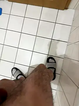 Dicksxd online show from November 2025 10:06:02 AM