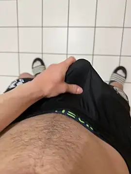 Dicksxd online show from March 2026 09:37:02 AM