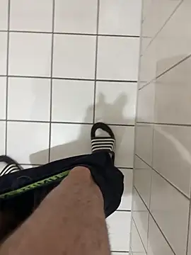 Dicksxd online show from March 2026 03:22:01 PM