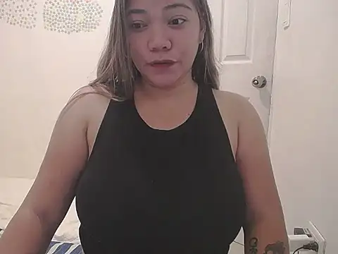 Snapshot of briannalove222 chatting on October 2025 01:17:02 AM briannalove222 online show from October 2025 01:17:02 AM