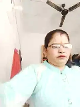 Snapshot of Bhavna_hot chatting on February 2026 08:32:01 AM Bhavna hot online show from February 2026 08:32:01 AM