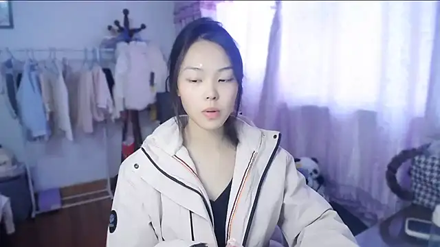 yao-yao  online show from November 2025 06:26:02 AM