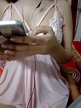 Snapshot of Tanishacutie chatting on July 2026 07:47:01 AM Tanishacutie online show from July 2026 07:47:01 AM