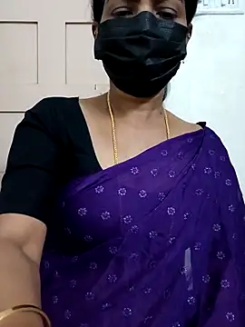 Rithya27 online show from March 2026 06:56:01 PM