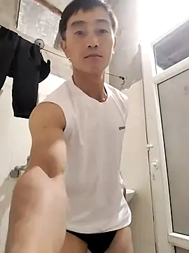 Snapshot of Boytasexy chatting on November 2025 09:17:02 AM Boytasexy online show from November 2025 09:17:02 AM