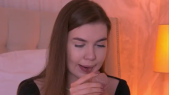 AshleyEvance online show from March 2026 06:08:01 AM