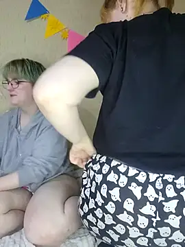 ricky feline online show from September 2025 04:06:02 PM