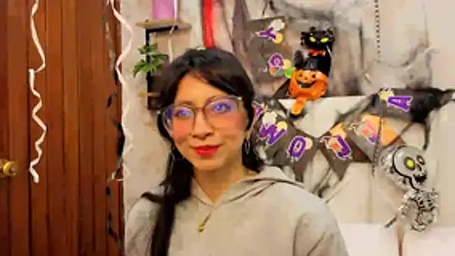 VioletxBloom online show from October 2025 08:41:02 PM