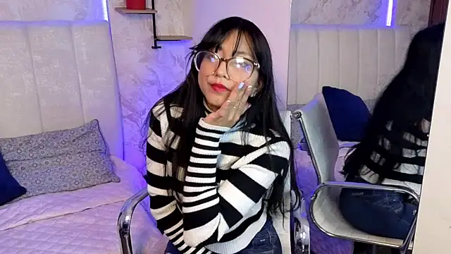 VioletxBloom online show from January 2026 07:39:01 PM