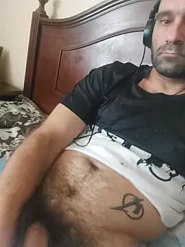 Jose1985oliveira online show from May 2026 12:44:02 PM
