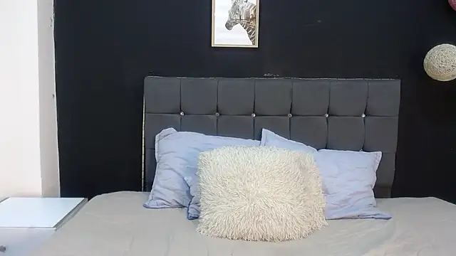 Snapshot of nicolee_8 chatting on September 2025 11:09:02 PM nicolee 8 online show from September 2025 11:09:02 PM