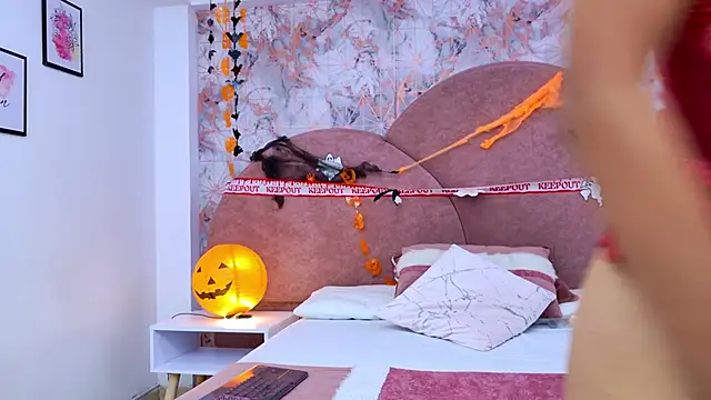 Samanta Isel online show from October 2025 03:08:01 AM