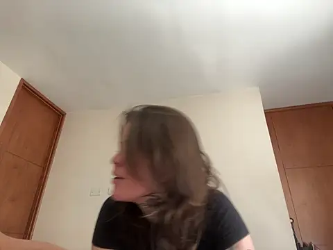 Kaliykatie online show from December 2025 04:34:01 PM