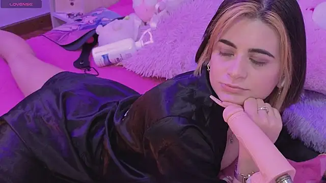 bella thixx online show from April 2026 02:58:01 AM