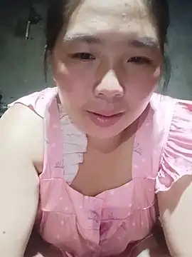 Snapshot of quynhkoolbae chatting on July 2026 01:47:01 PM quynhkoolbae online show from July 2026 01:47:01 PM