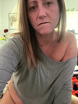 Milfy2017 online show from January 2026 05:48:02 PM