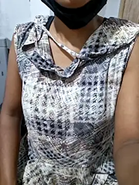 Snapshot of sunny_sweet chatting on June 2026 05:47:02 PM sunny sweet online show from June 2026 05:47:02 PM