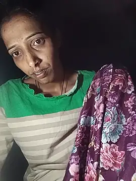 Snapshot of Pinki_thakur_1 chatting on June 2026 07:48:01 PM Pinki thakur 1 online show from June 2026 07:48:01 PM
