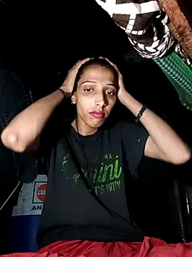 Snapshot of Pinki_thakur_1 chatting on July 2026 06:37:01 PM Pinki thakur 1 online show from July 2026 06:37:01 PM