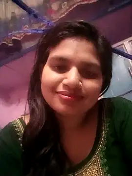 TINASONI online show from September 2025 12:32:01 AM