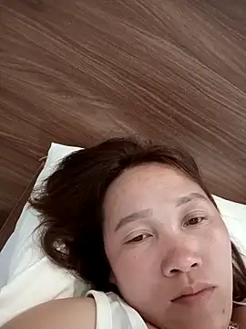 miumiu 00 online show from April 2026 01:20:02 PM