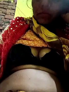 Snapshot of Rubi12A chatting on December 2025 12:05:02 AM Rubi12A online show from December 2025 12:05:02 AM