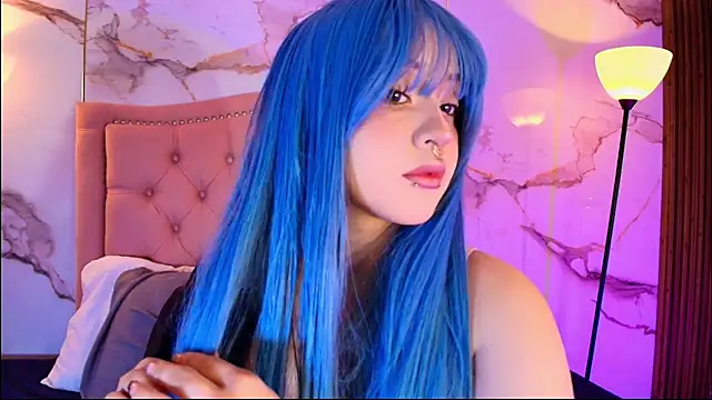 Snapshot of Suxan_White_ chatting on June 2026 09:08:02 PM Suxan White online show from June 2026 09:08:02 PM