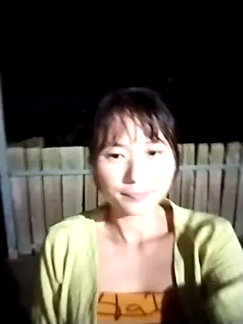 Snapshot of linda_bae00 chatting on October 2025 01:28:02 PM linda bae00 online show from October 2025 01:28:02 PM