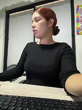 Snapshot of olivia_jass chatting on May 2026 02:02:01 PM olivia jass online show from May 2026 02:02:01 PM