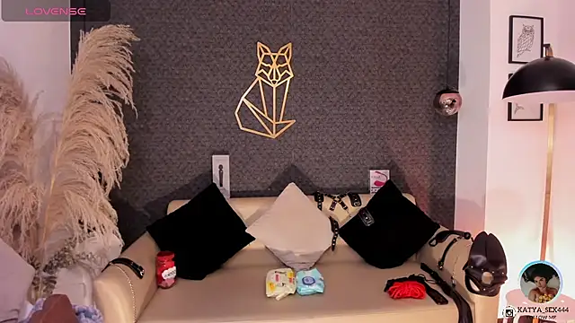 Katia fire online show from September 2025 11:21:01 PM